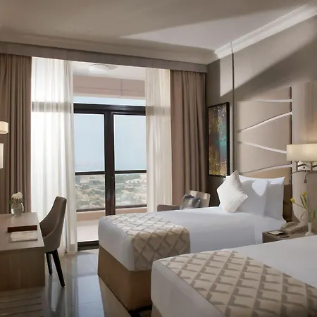 Two Seasons Hotel & Apartments Dubai Exterior photo