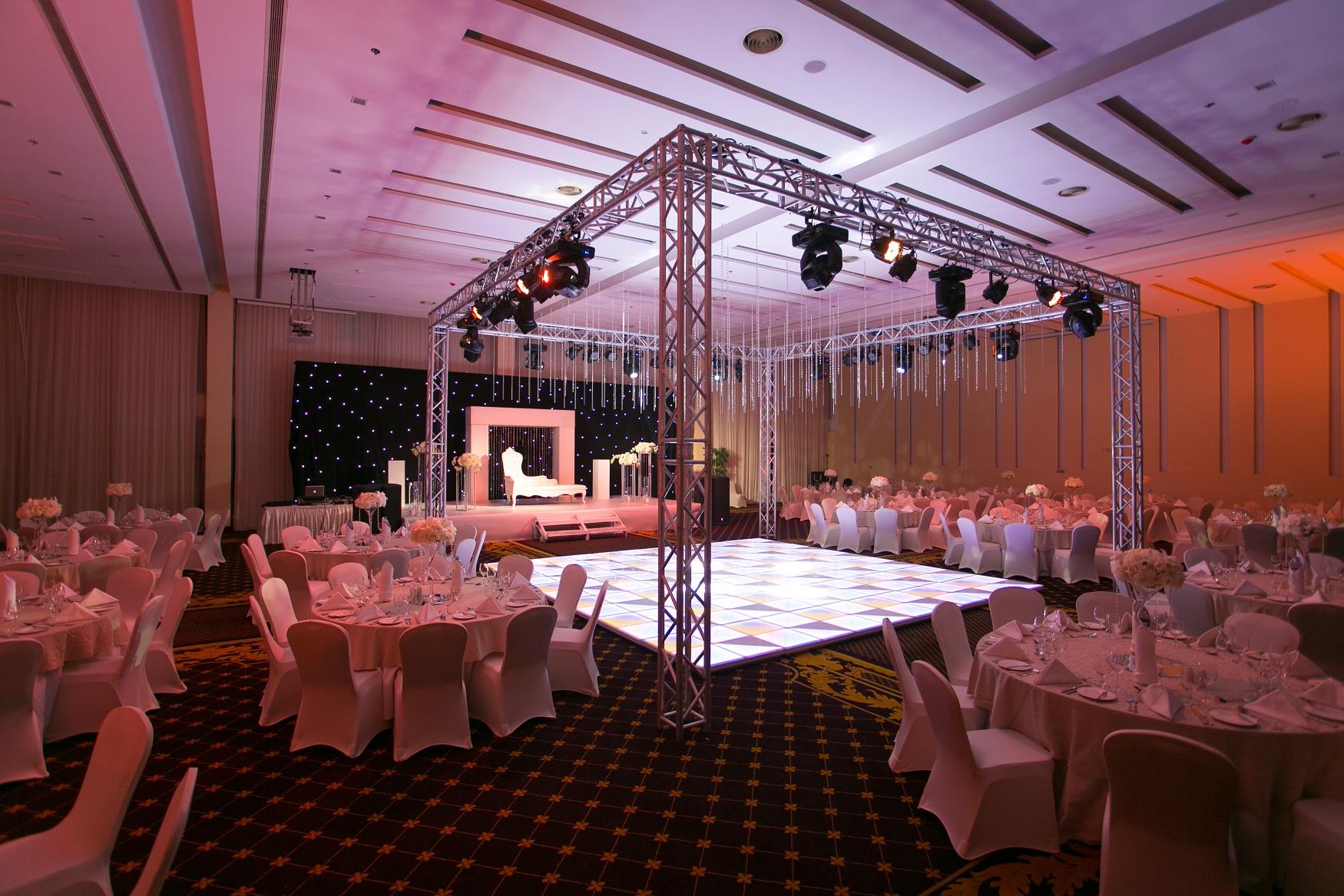 Aparthotel Two Seasons & Dubai