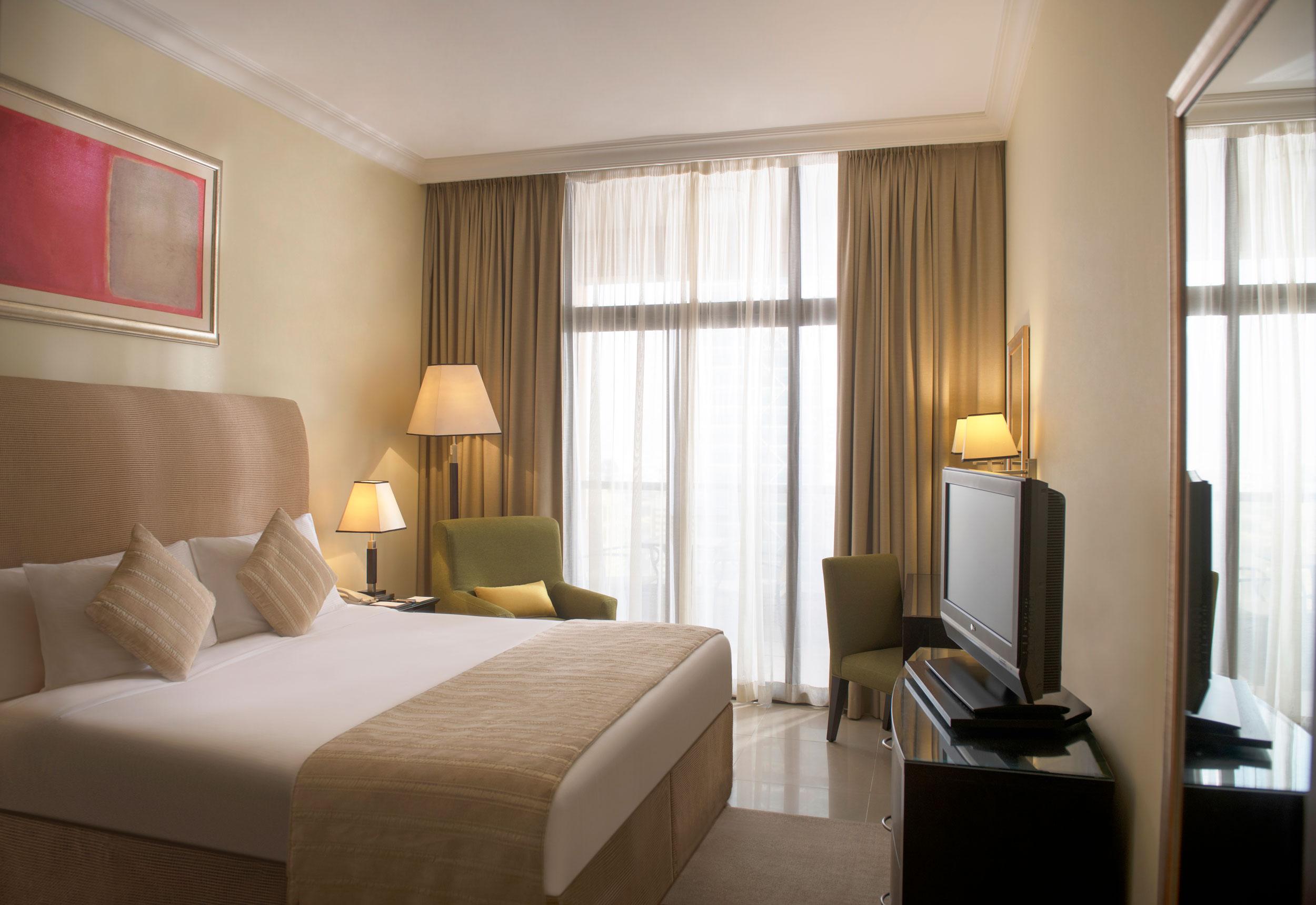 Two Seasons & Aparthotel 4*