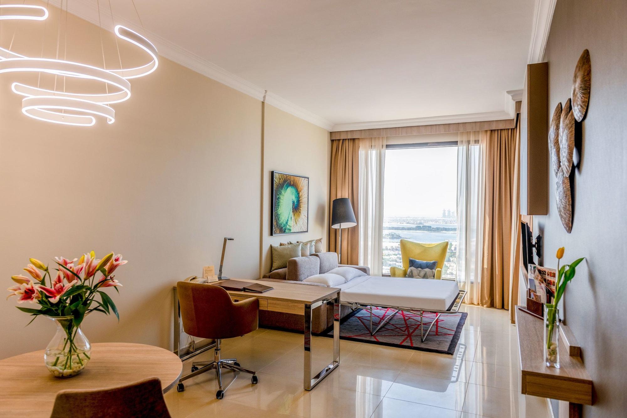 Two Seasons & 4* Dubaï